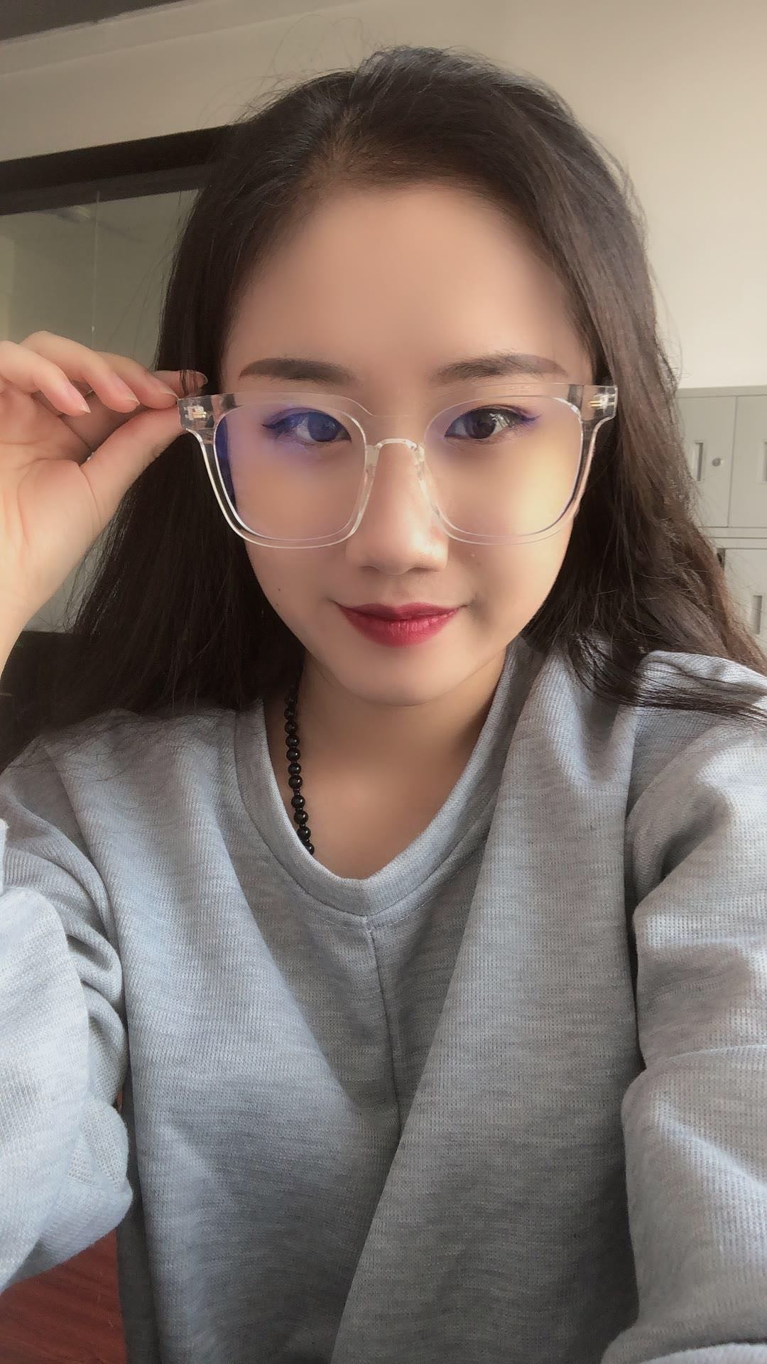 分享江宁区美丽动人的小姐姐